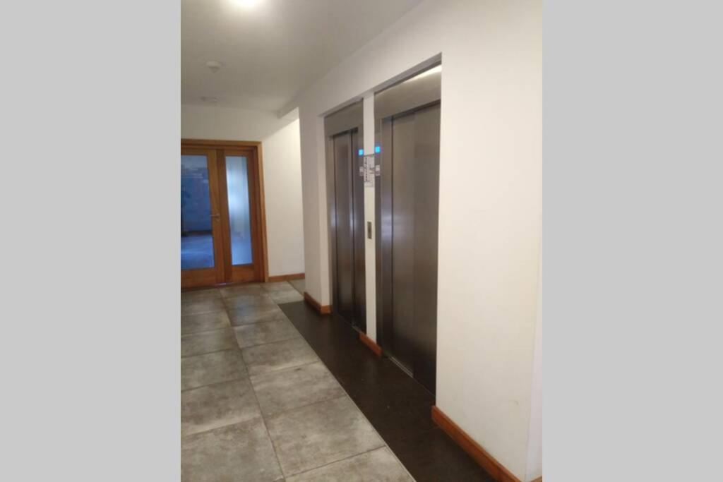 Comodo Departamento Centrico En San Martín de los Andes Exterior foto